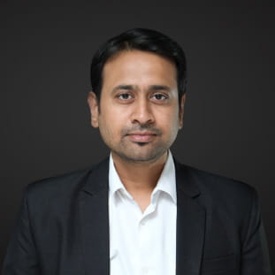 Lovelish Solanki - Fund Manager